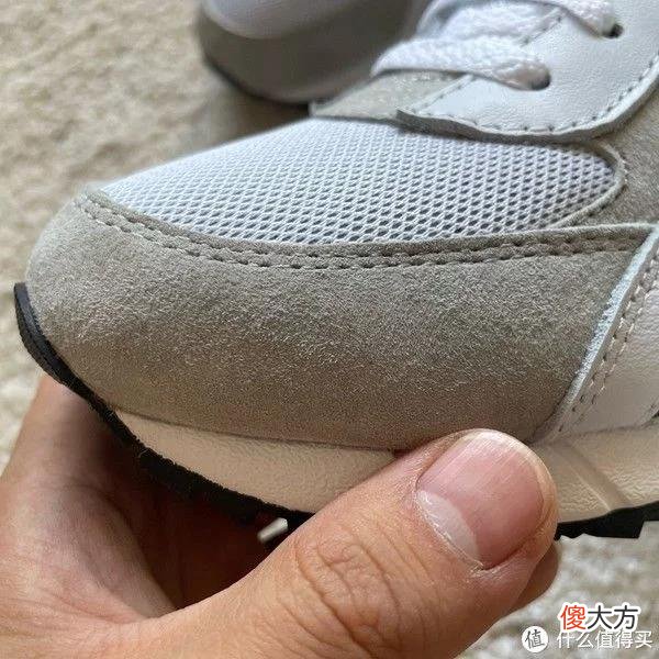 Sneaker 篇一百七十九：EB联名兔子洞、未知目的地与990v1新款分享